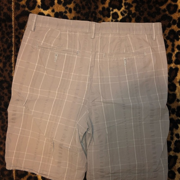 Apt. 9 Other - grey men’s shorts